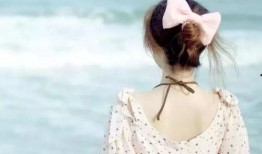 娱乐吃瓜酱背影图片女,揭秘娱乐吃瓜酱背后的神秘女生