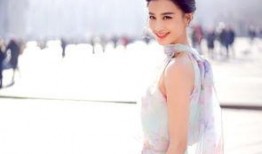 杨幂爆料黄圣依新闻视频,杨幂揭露黄圣依惊人内幕！