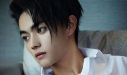 娱乐故事爆料许凯视频下载,下载风波引发热议