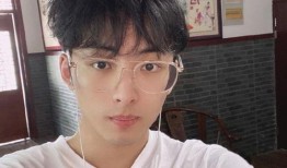 吃瓜网红男的叫什么名字,他是如何成为网络红人的？