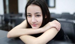 迪丽热巴爆料汪涵视频,视频揭秘主持界“兄弟情”